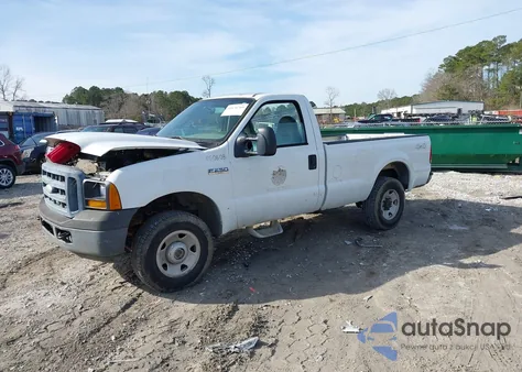 2006 Ford F-250 Xl/Xlt z USA, uszkodzony, nr VIN 1FTNF215X6EC85425